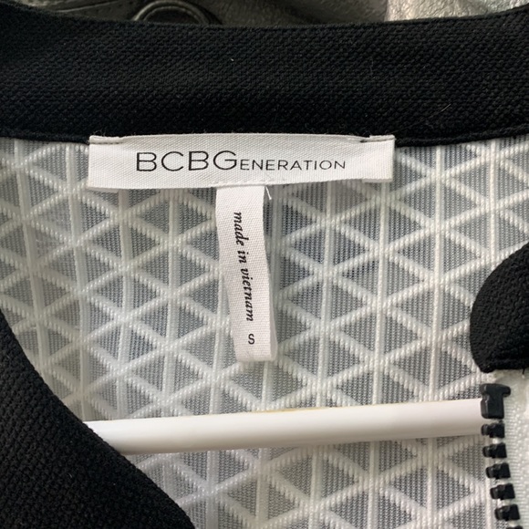 BCBG jacket - Picture 2 of 4